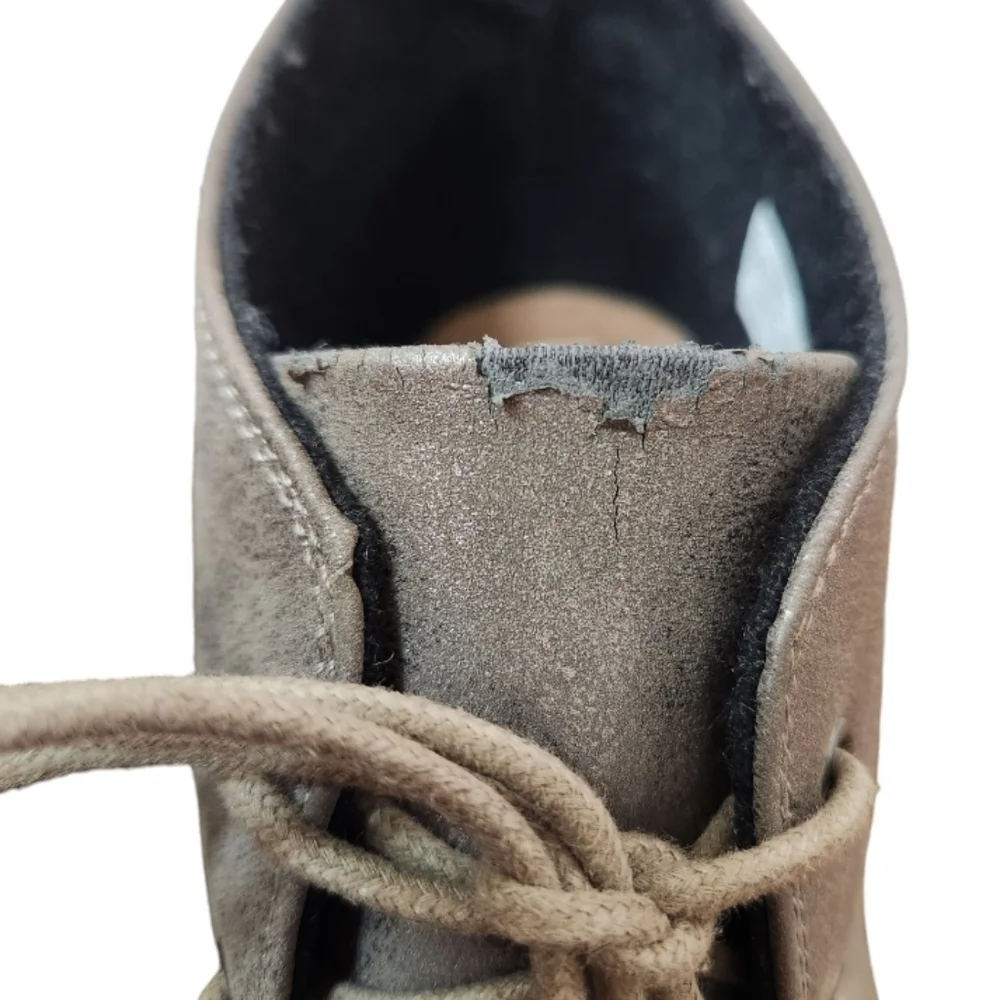 Toms Women's Desert Wedge Gray Metallic Bootie / Ankle Boot, size 11 NEW - Picture 6 of 12